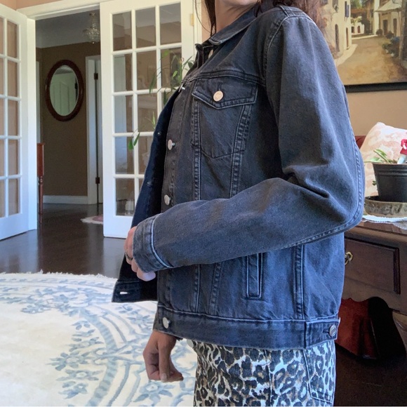 Gap black denim jacket - Picture 12 of 15